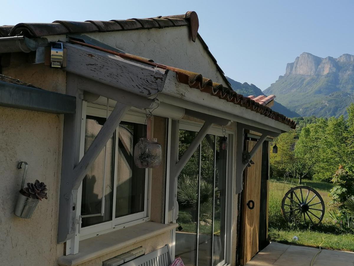 Chambre Double "Le Pecher" Saillans Saillans  Екстериор снимка